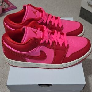 NEW (DS) Nike Womens Air Jordan 1 Low SE Pink Blast / Rose Blast Valentines 2024
